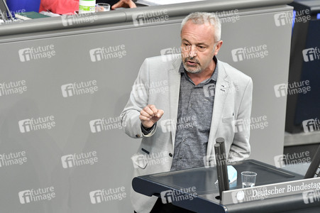 218. Sitzung des Deutschen Bundestages in Berlin