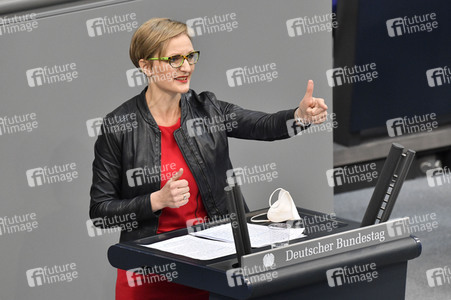 218. Sitzung des Deutschen Bundestages in Berlin