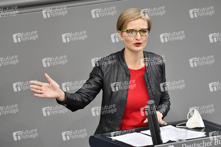 218. Sitzung des Deutschen Bundestages in Berlin