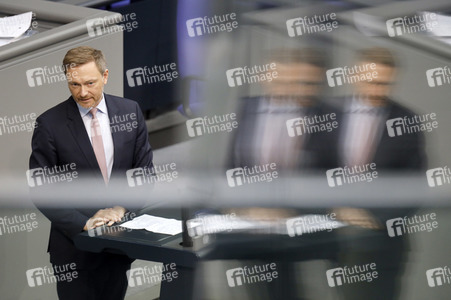 218. Sitzung des Deutschen Bundestages in Berlin