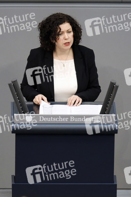 218. Sitzung des Deutschen Bundestages in Berlin