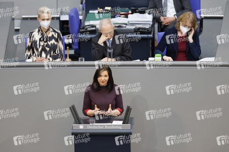 218. Sitzung des Deutschen Bundestages in Berlin