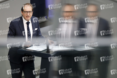 218. Sitzung des Deutschen Bundestages in Berlin