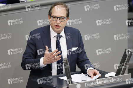 218. Sitzung des Deutschen Bundestages in Berlin