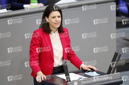 218. Sitzung des Deutschen Bundestages in Berlin
