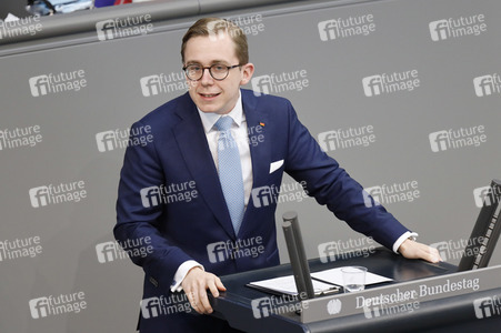 218. Sitzung des Deutschen Bundestages in Berlin