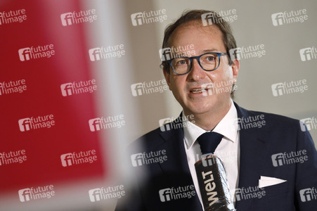 218. Sitzung des Deutschen Bundestages in Berlin