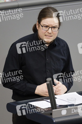 218. Sitzung des Deutschen Bundestages in Berlin