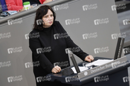 218. Sitzung des Deutschen Bundestages in Berlin