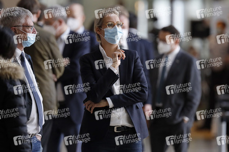 218. Sitzung des Deutschen Bundestages in Berlin