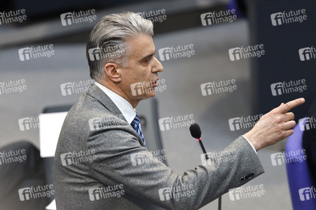 218. Sitzung des Deutschen Bundestages in Berlin