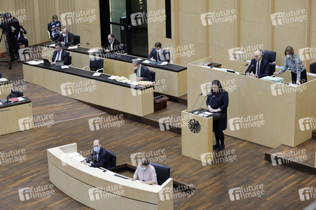 1002. Plenarsitzung des Bundesrates in Berlin