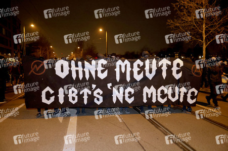 Protestaktion 'Chaos für die Meute! Tag X Demo!' in Berlin