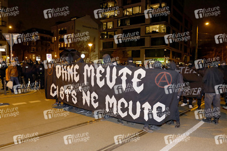 Protestaktion 'Chaos für die Meute! Tag X Demo!' in Berlin