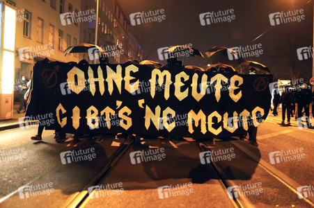 Protestaktion 'Chaos für die Meute! Tag X Demo!' in Berlin