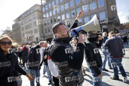 Demo gegen Corona-Maßnahmen in Köln