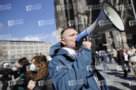 Demo gegen Corona-Maßnahmen in Köln