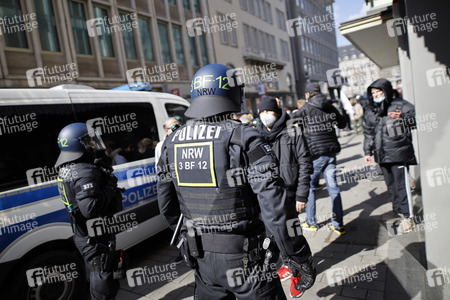 Demo gegen Corona-Maßnahmen in Köln