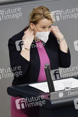 219. Sitzung des Deutschen Bundestages in Berlin