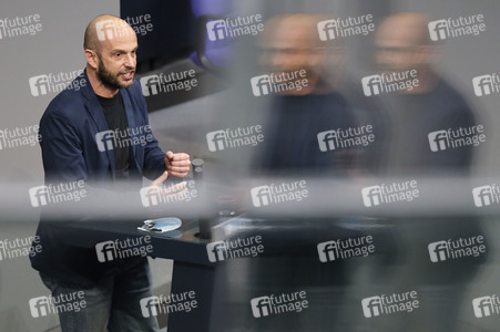 219. Sitzung des Deutschen Bundestages in Berlin