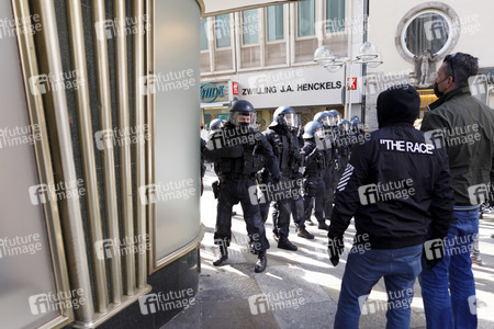 Demo gegen Corona-Maßnahmen in Köln