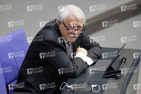 218. Sitzung des Deutschen Bundestages in Berlin