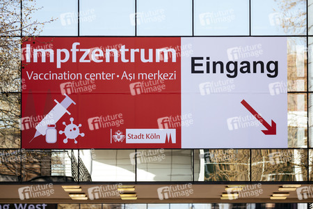 Symbolfoto Impfzentrum Köln