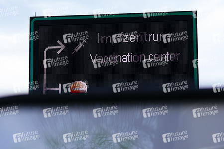 Symbolfoto Impfzentrum Köln