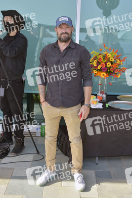 Cassie Scerbo's Spendenaktion in Malibu