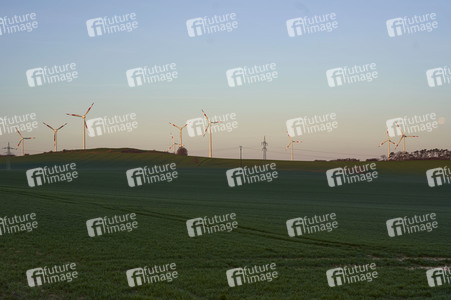 Symbolfoto Windkraftanlage