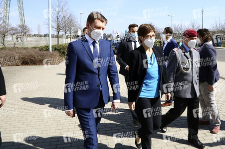 Pressetermin mit Annegret Kramp-Karrenbauer und Michael Kretschmer in Boxberg