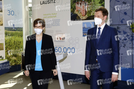 Pressetermin mit Annegret Kramp-Karrenbauer und Michael Kretschmer in Boxberg