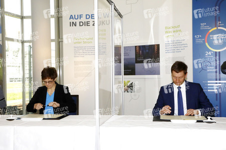 Pressetermin mit Annegret Kramp-Karrenbauer und Michael Kretschmer in Boxberg