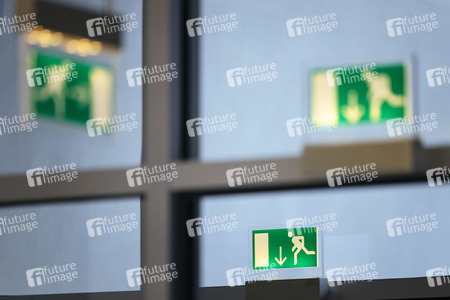 Symbolfoto Notausgang