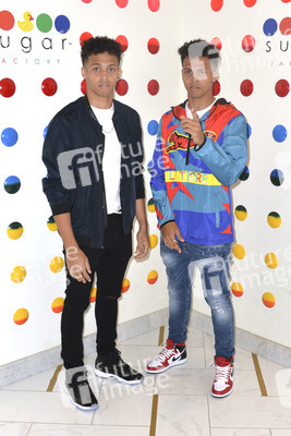 Konzert Pre-Dinner von JNA in Los Angeles