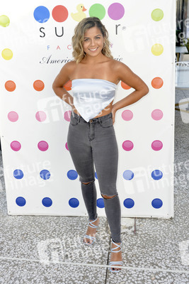 Konzert Pre-Dinner von JNA in Los Angeles