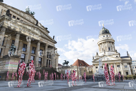 Mahnmal zur Coronakrise von Dennis Josef Meseg in Berlin