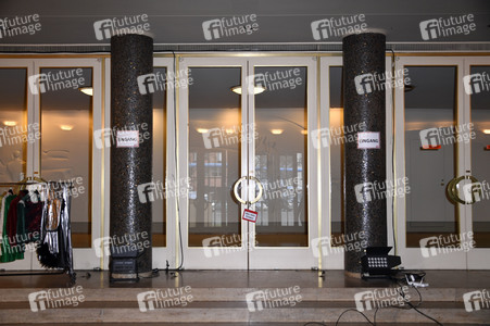 Fototermin mit dem Ensemble von 'Vorhang auf für Cyrano' in Berlin