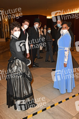 Fototermin mit dem Ensemble von 'Vorhang auf für Cyrano' in Berlin