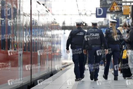 Polizeieinsatz am Hauptbahnhof in Köln