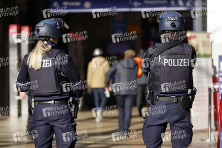 Polizeieinsatz am Hauptbahnhof in Köln