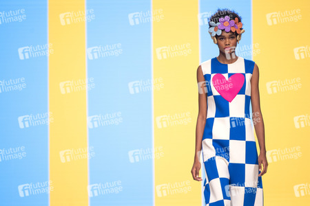 Agatha Ruiz de la Prada Fashion Show auf der 73. Mercedes-Benz Fashion Week Madrid