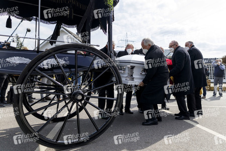 Beerdigung eines hochrangigen Clan-Mitglieds in Leverkusen