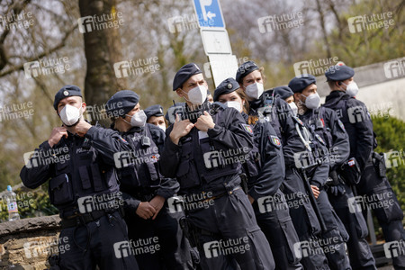 Beerdigung eines hochrangigen Clan-Mitglieds in Leverkusen
