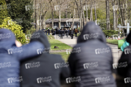 Beerdigung eines hochrangigen Clan-Mitglieds in Leverkusen