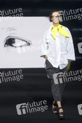 Ulises Mérida Fashion Show auf der 73. Mercedes-Benz Fashion Week Madrid