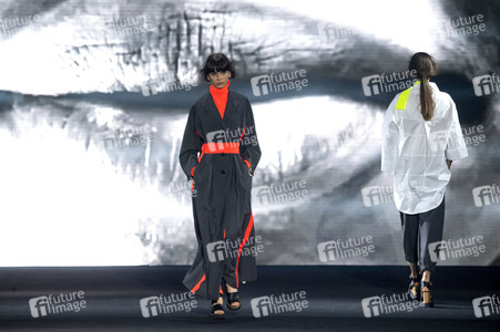 Ulises Mérida Fashion Show auf der 73. Mercedes-Benz Fashion Week Madrid