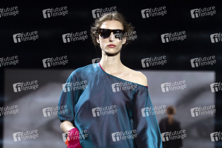 Ulises Mérida Fashion Show auf der 73. Mercedes-Benz Fashion Week Madrid