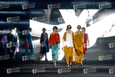 Ulises Mérida Fashion Show auf der 73. Mercedes-Benz Fashion Week Madrid