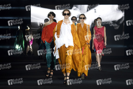 Ulises Mérida Fashion Show auf der 73. Mercedes-Benz Fashion Week Madrid